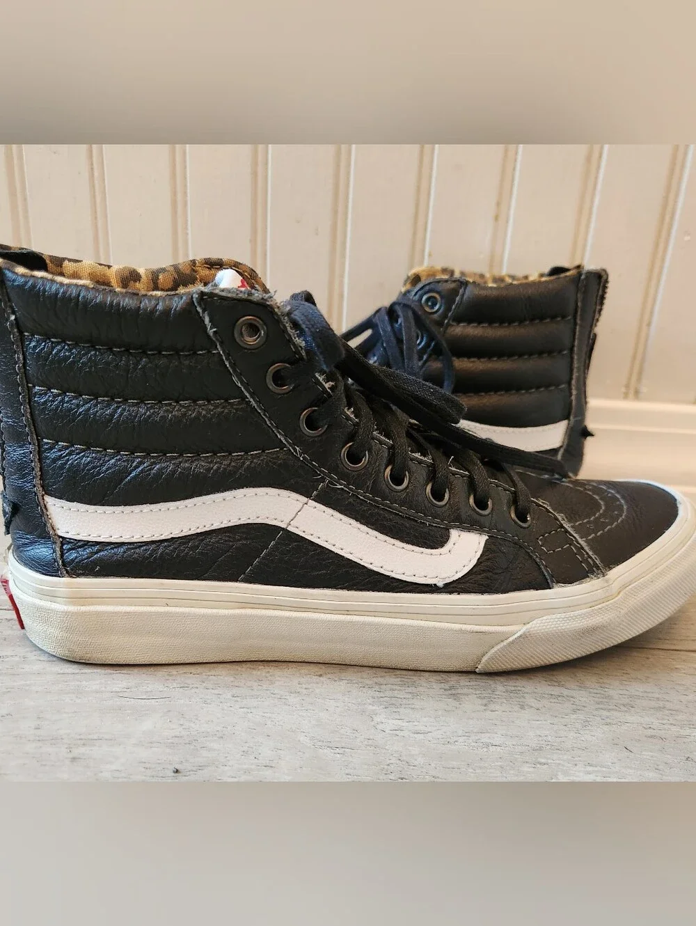 Vans SK8 Slim Hi Black Leather Sneakers w/Leopard Liner Women Sz 7-Men Sz 5.5